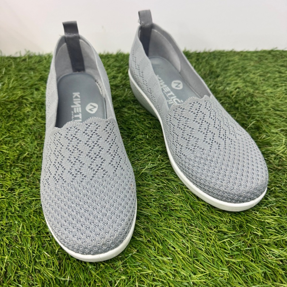 Kinetic‎ Energy Slip On Shoes Women Size 6 Gray Knit Walking Comfort Sneakers